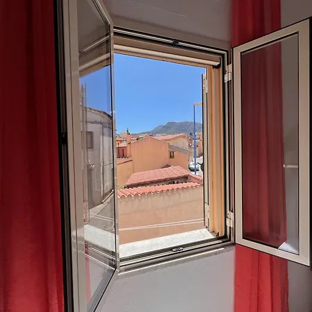 Casa Viola Di Maria Gabriella, San Vito A 25 Minuti Da Costa Rey E Villasimius Apartment *